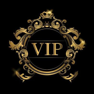 Shotzi $150 vip skip line, five signed items and take a pic with your camera